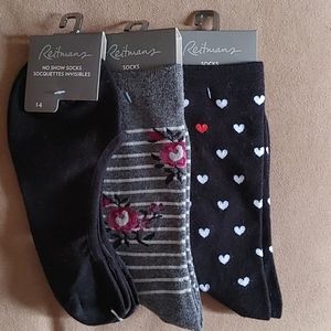SOLD Womens 3 pairs of socks